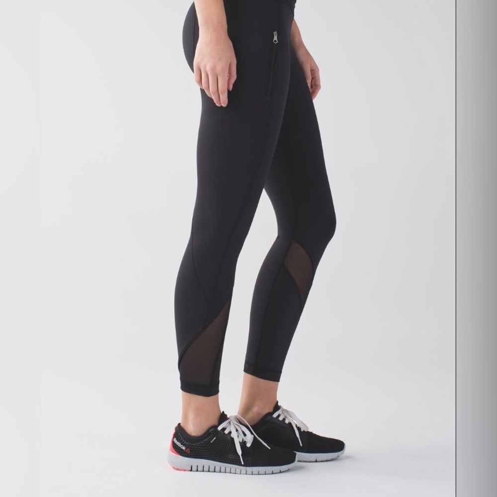 LULULEMON Inspire Tight II Black Mesh Panel Leggings - Picture 2 of 11